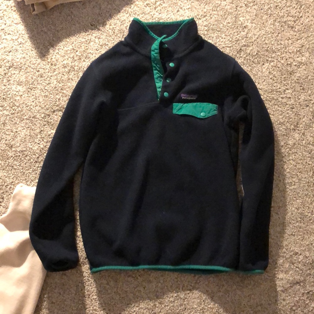 Patagonia sweatshirt